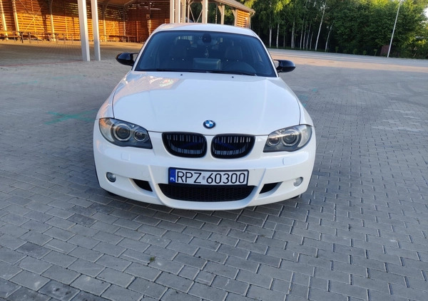 BMW Seria 1 cena 28700 przebieg: 290000, rok produkcji 2008 z Włodawa małe 56